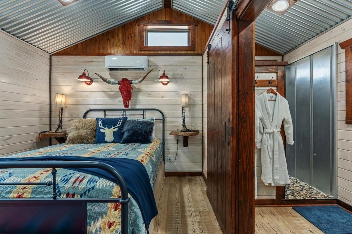 Rockin' R - Morning Star Cabin Fredericksburg Exterior photo