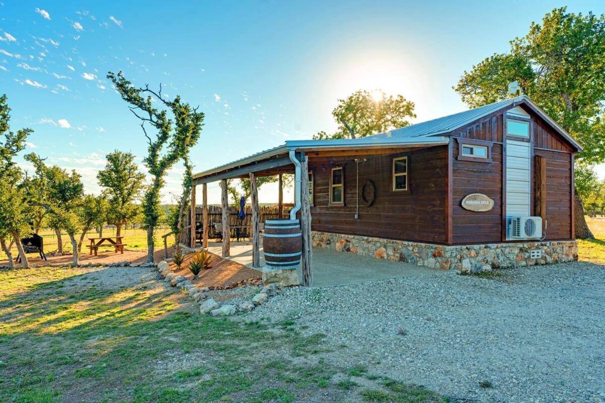 Rockin' R - Morning Star Cabin Fredericksburg Exterior photo